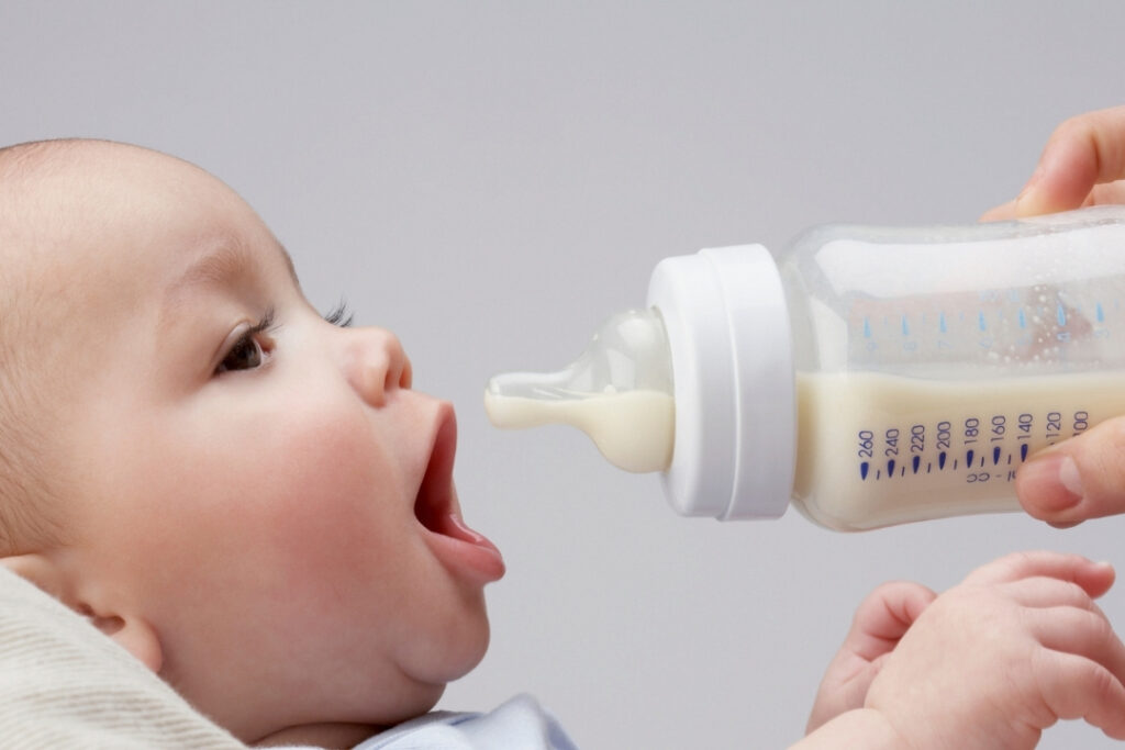 شیر مادر؛ بهترین برای نوزاد